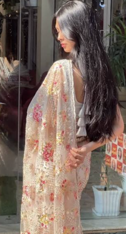 Blooming Grace Printed Saree - 2